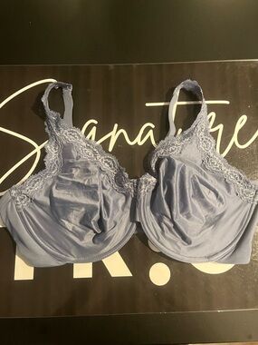 Wacoal Light Blue Lace Trim Underwire Bra 40DDD